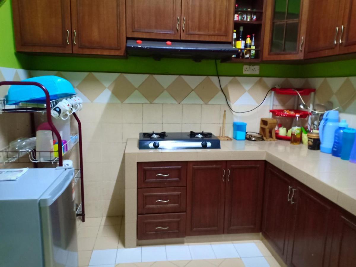 Muslim Dinaim Homestay Tanjong Malim Bagian luar foto
