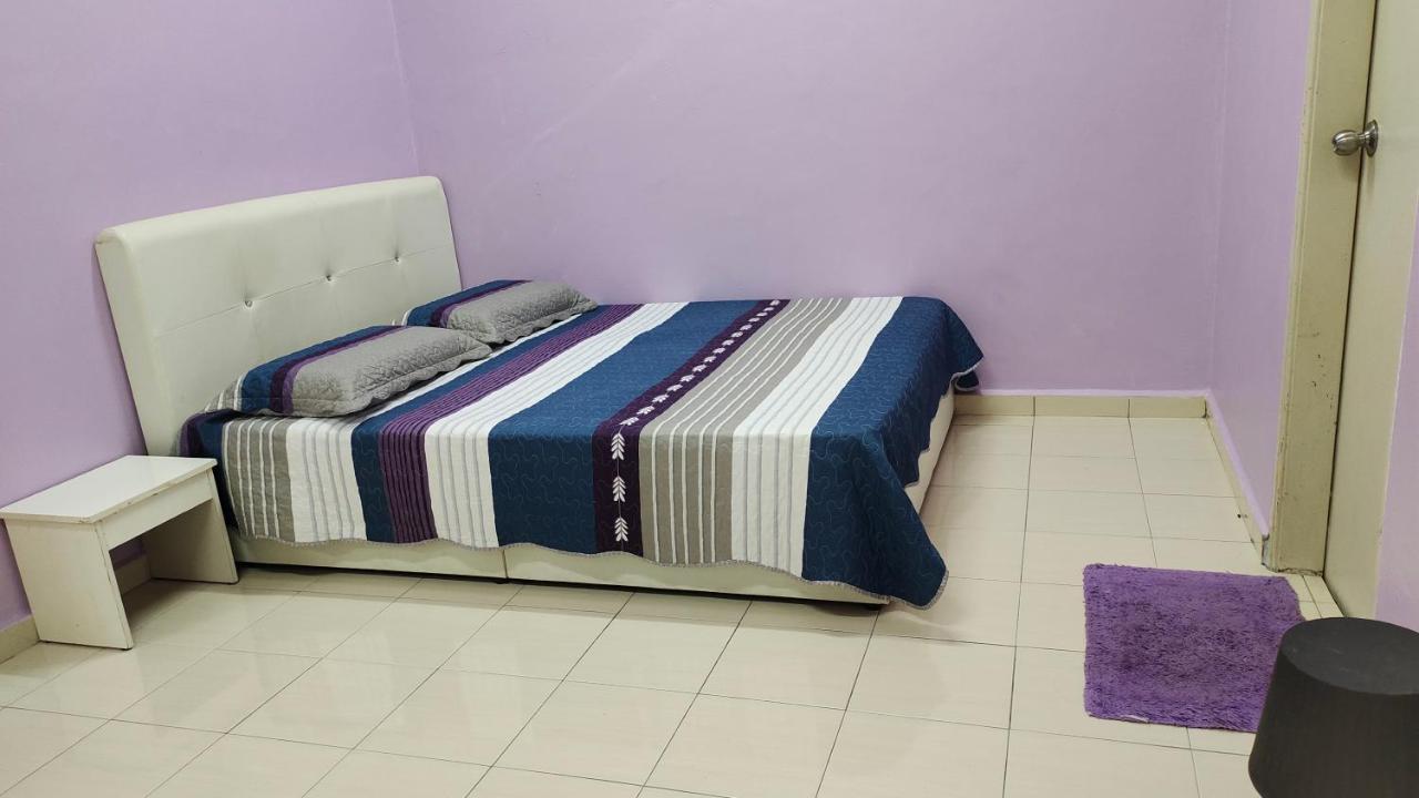 Muslim Dinaim Homestay Tanjong Malim Bagian luar foto